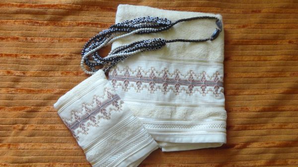 conjunto toalha bordada